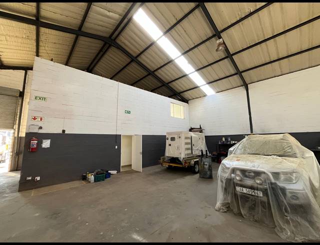 444M² WAREHOUSE TO LET IN BRACKENFELL INDUSTRIAL